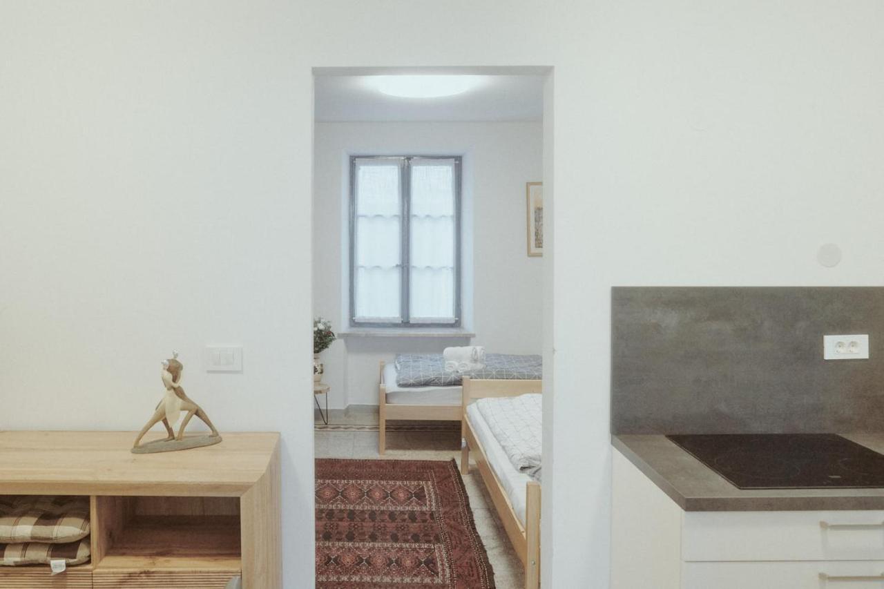 Apartments Pr' Stormanu Kanal Екстериор снимка