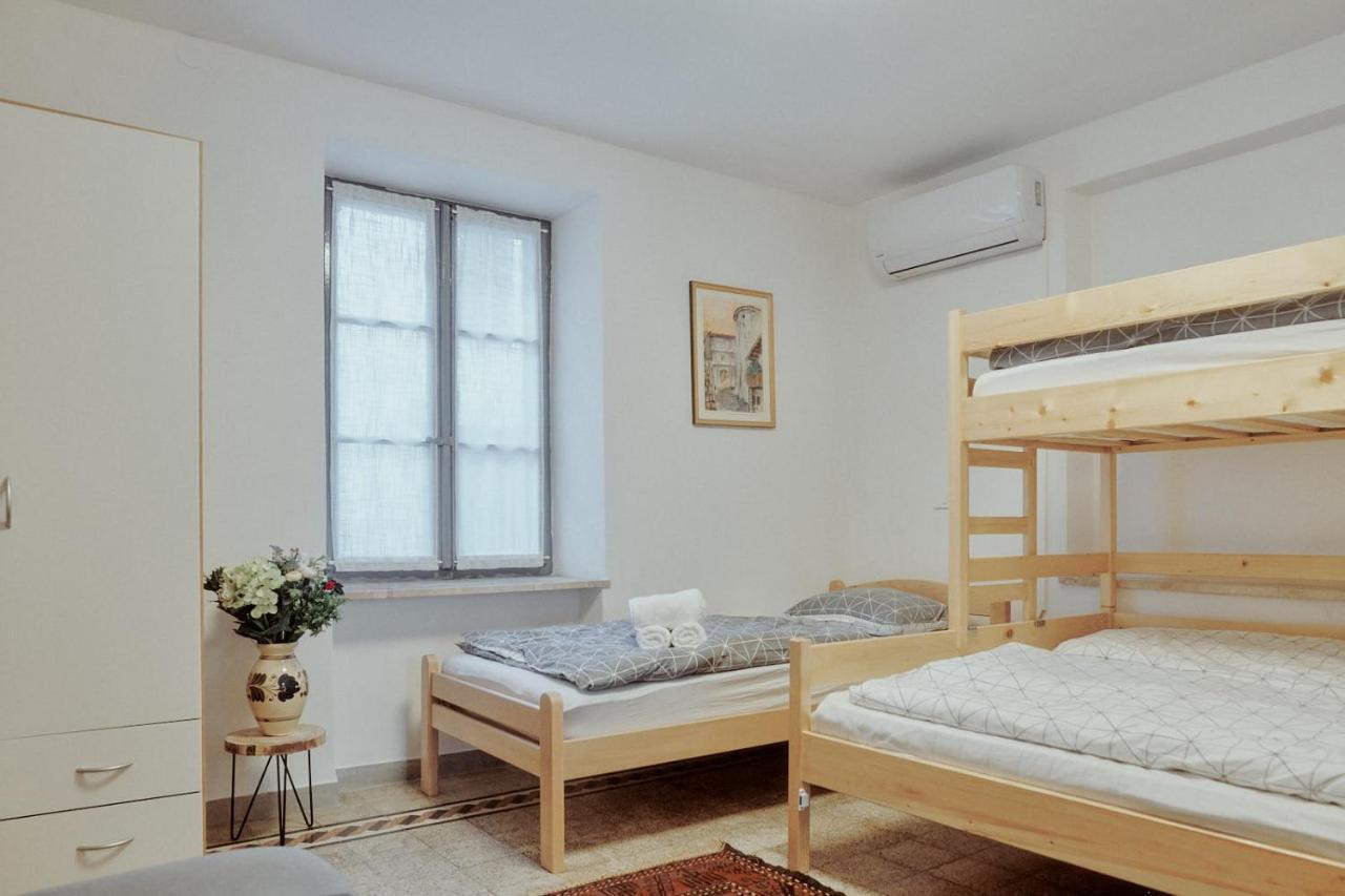 Apartments Pr' Stormanu Kanal Екстериор снимка