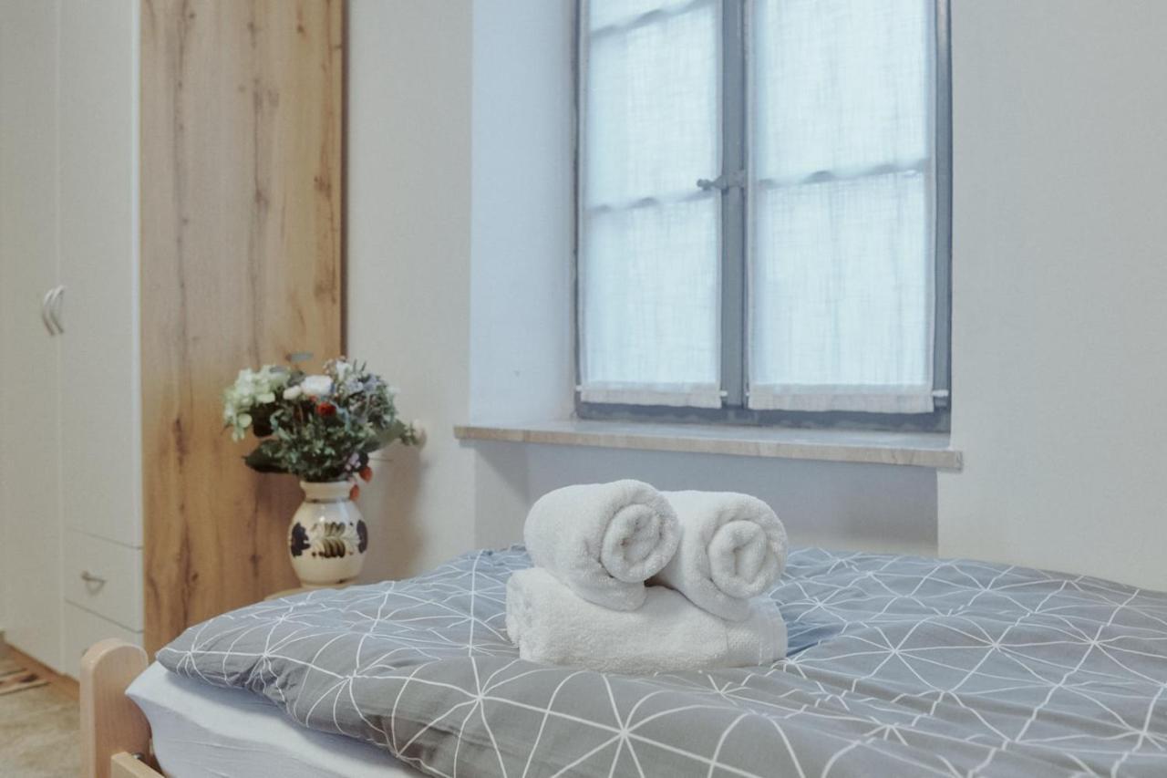 Apartments Pr' Stormanu Kanal Екстериор снимка